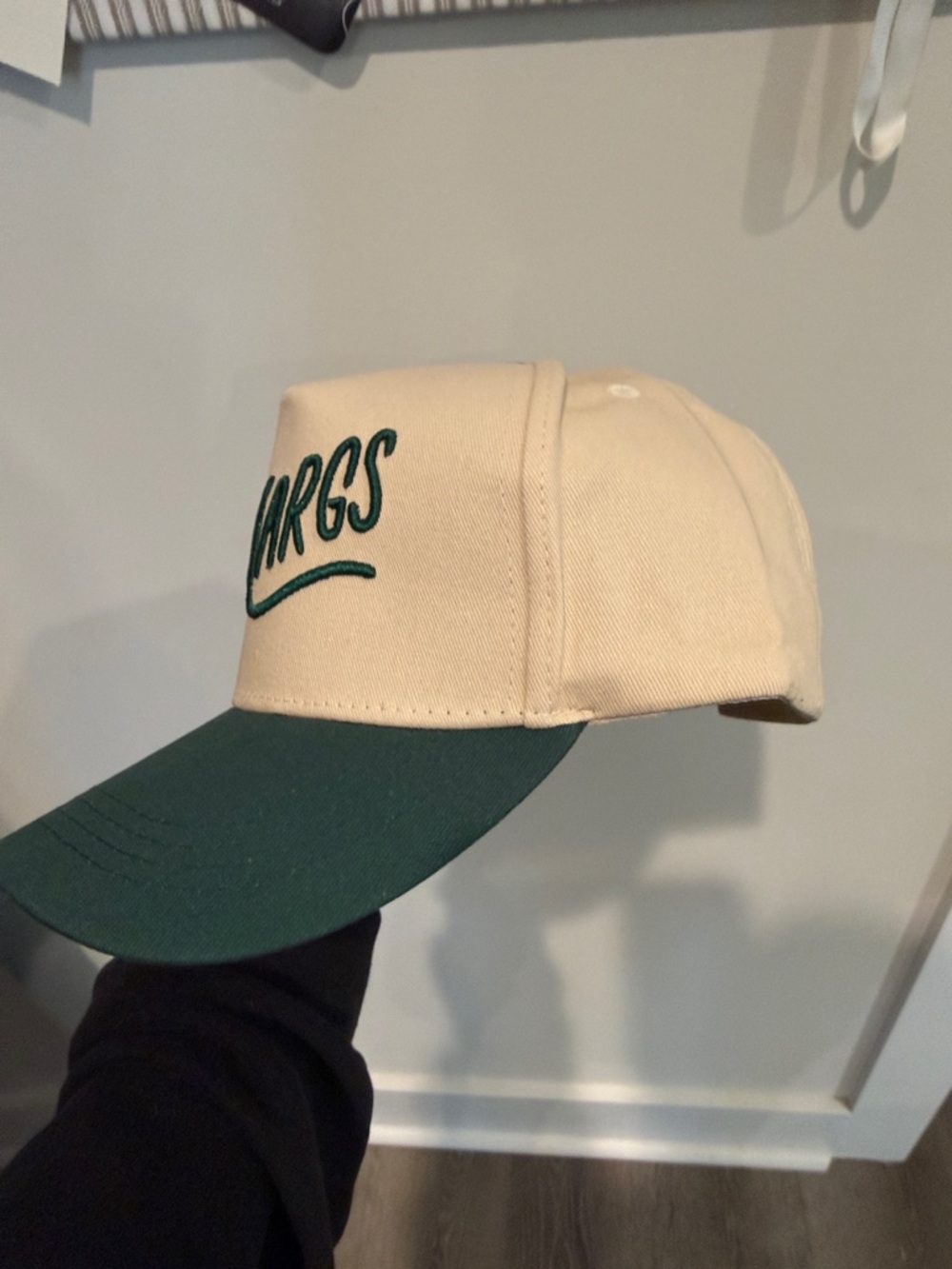 Margs hat - Picture 2 of 3